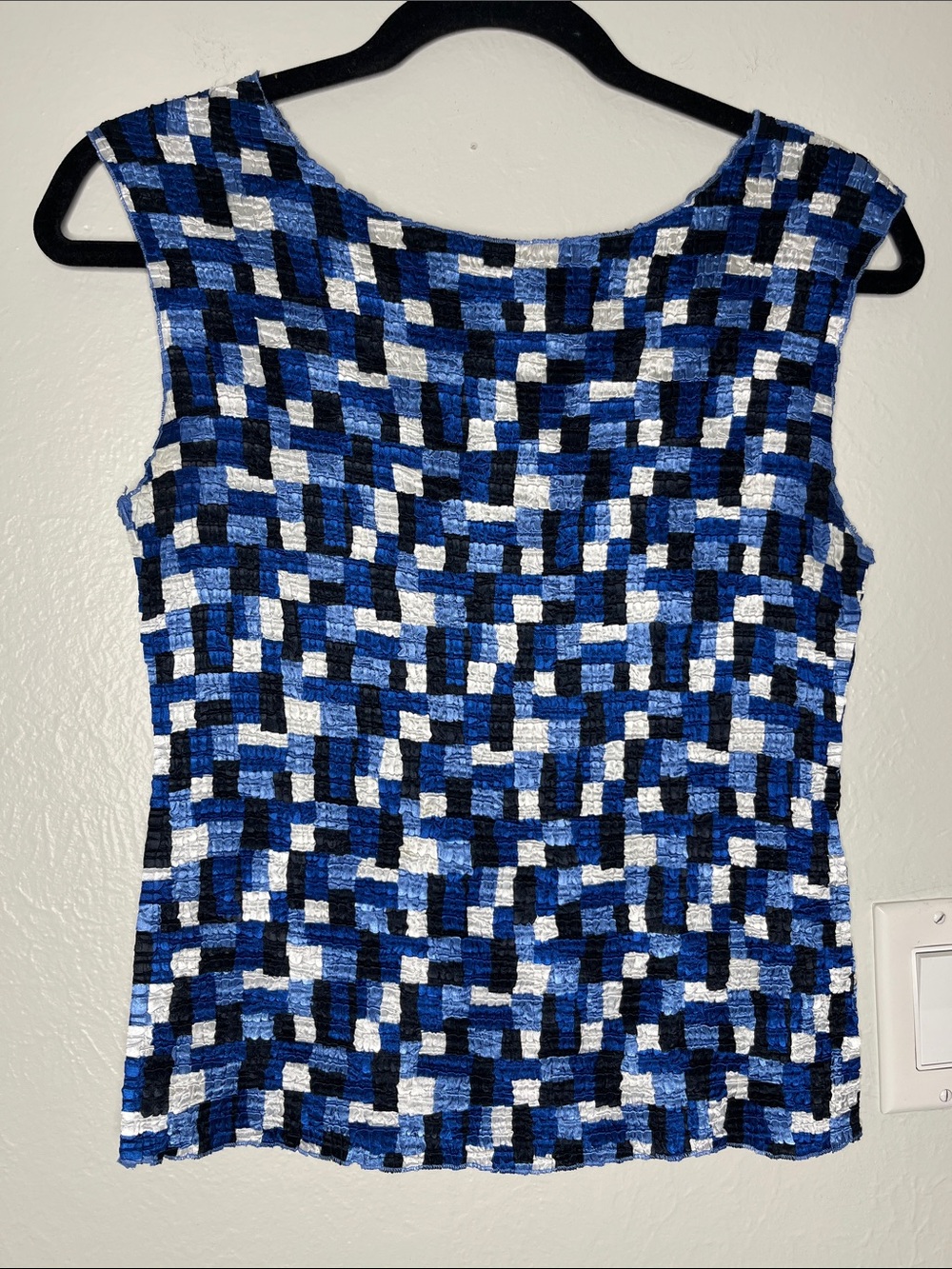 Vintage 90s Casual Corner Blue Crinkle Texture Tank Top - Size S Funky Retro Y2K